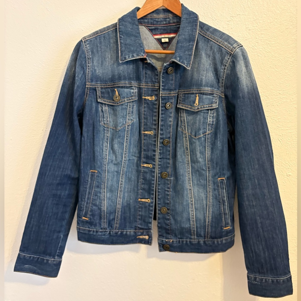 Tommy Hilfiger Jean Jacket, Size Medium
